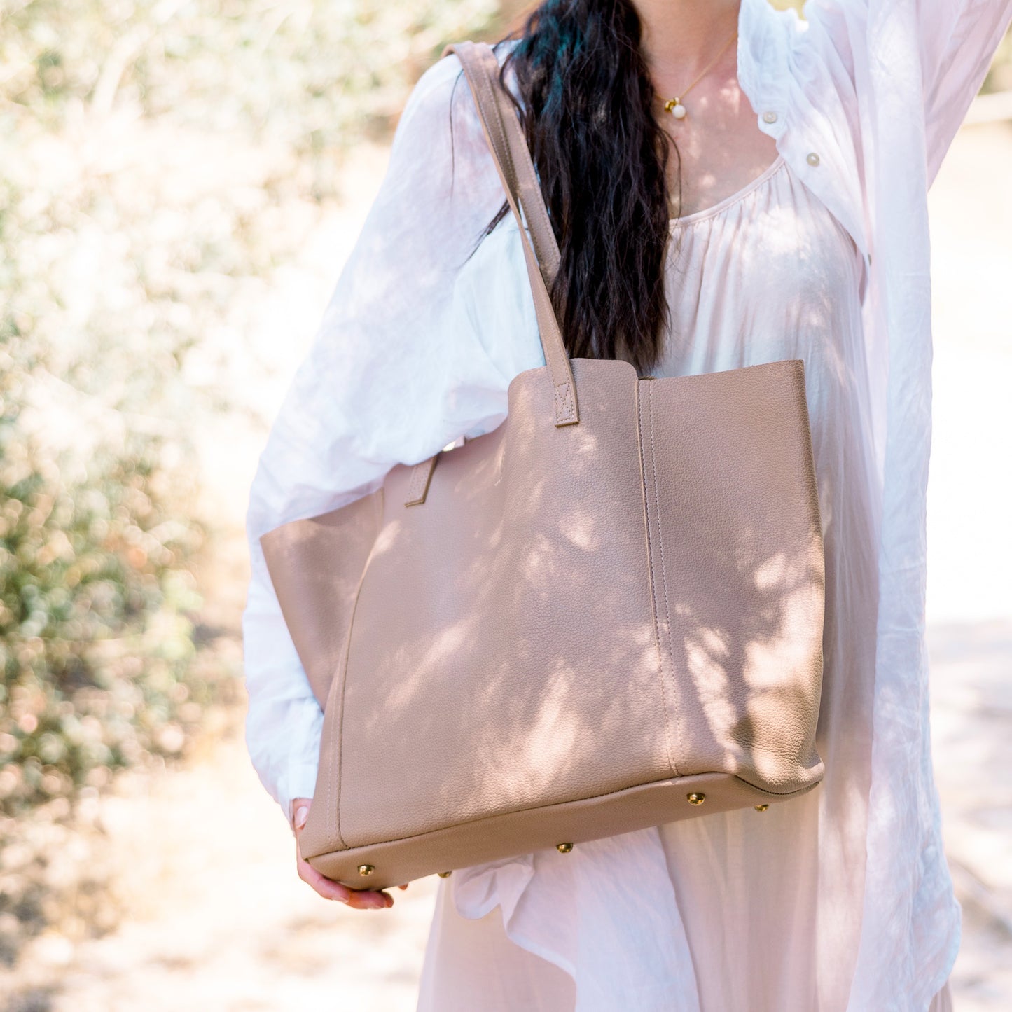 Nahaufnahme des Victoria in taupe