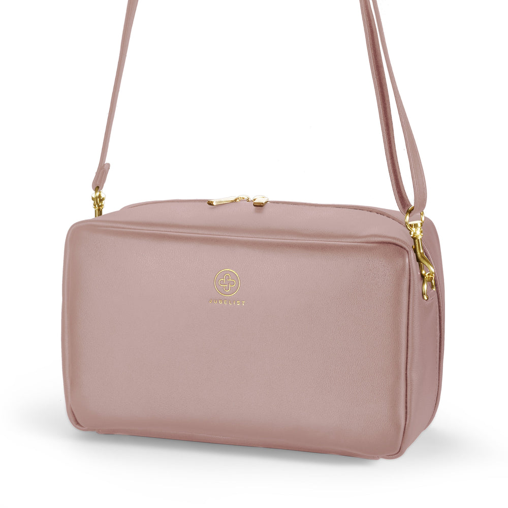 
                  
                    Crossbody ZOE XL
                  
                