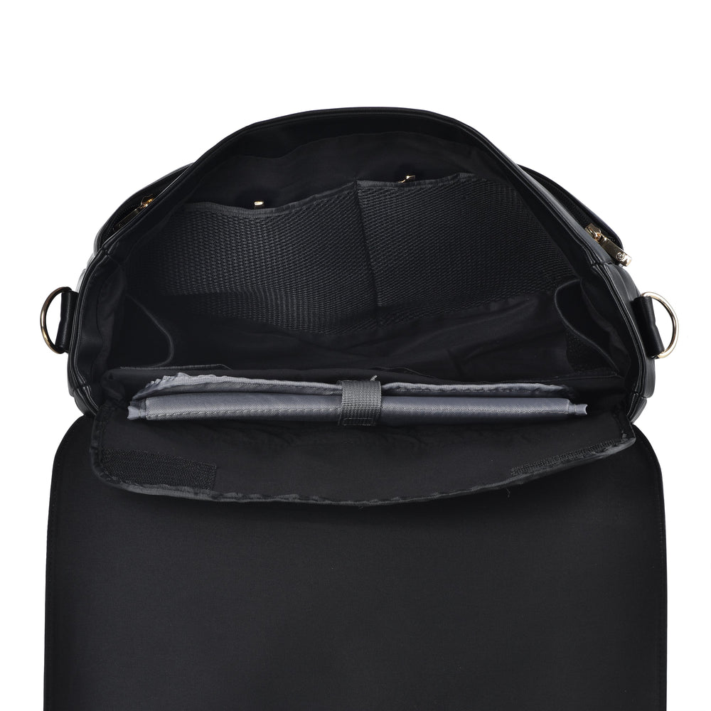 
                  
                    Messenger & Wickeltasche BEN
                  
                